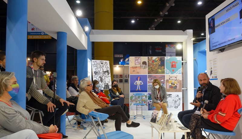 “Diálogos migratorios y literarios”. María Rosa Lojo y Xesús Fraga hablan sobre sus libros. Stand de Galicia, Feria Internacional del Libro de Buenos Aires, 1 de mayo de 2022
