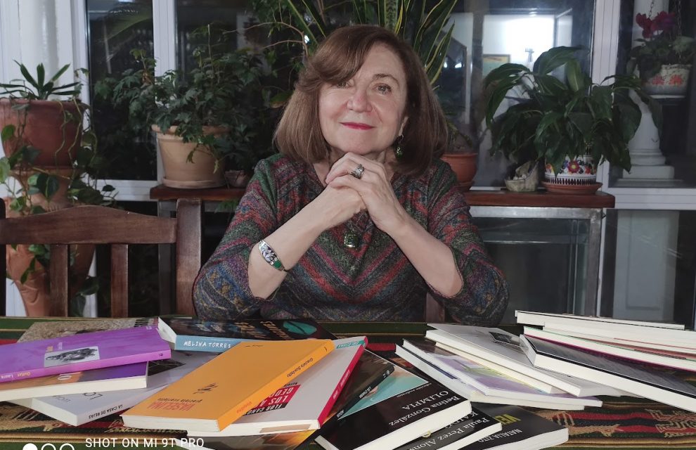 María Rosa Lojo, jurado del Premio Nacional de Novela “Sara Gallardo” para autoras argentinas, junto a Esther Cross e I. Acevedo, 8 de abril de 2022